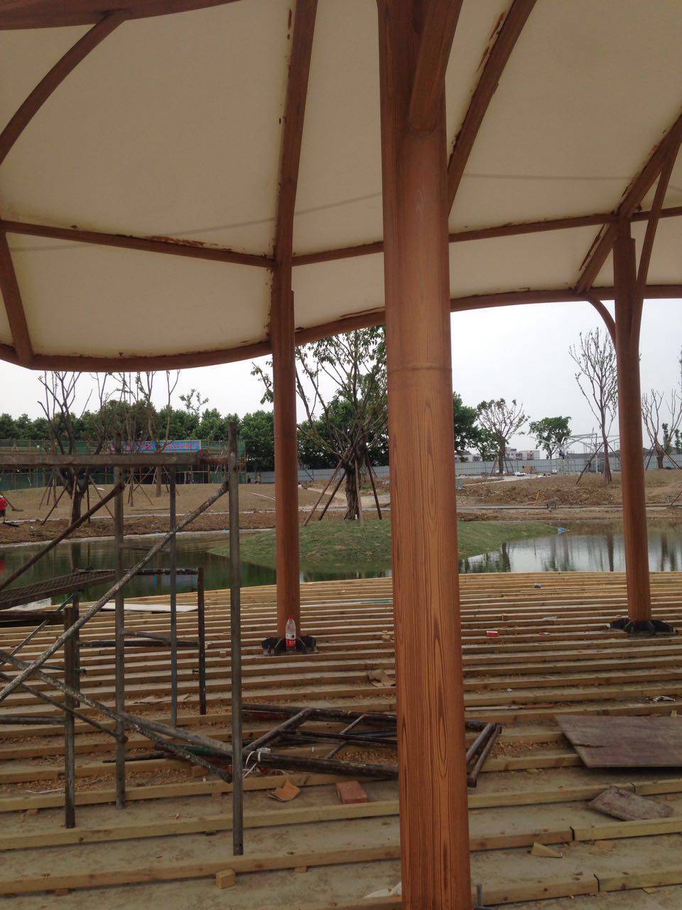 锦州湿地公园凉亭仿木纹项目